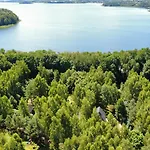 Дом отдыха Mazury Witaja - Nowoczesny Dom Nad Jeziorem *